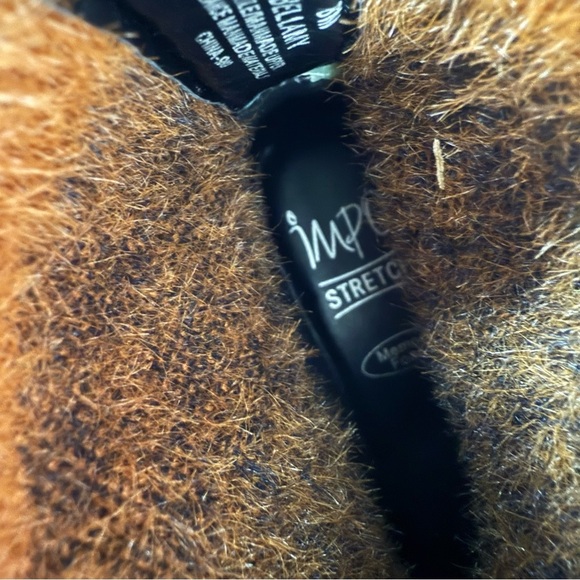 Leopard Print Lace-Up Utility Boots - Picture 9 of 9